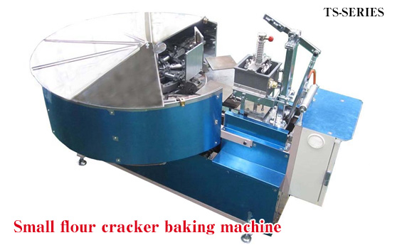 Compact senbei grilling machine